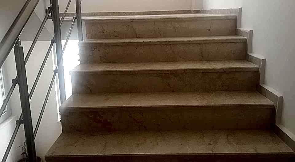 Apartman Merdiven Temizliği